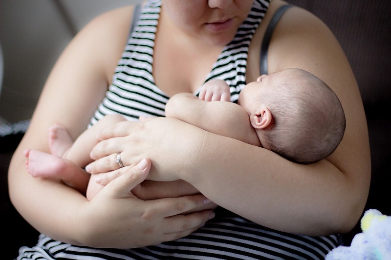 چاقی مادر و اثر آن بر نوزاد